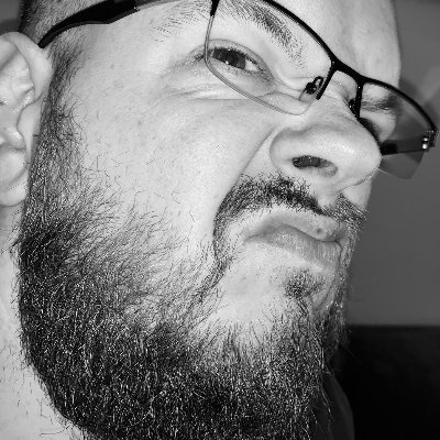 Software developer, builder, maker, problem solver, husband and dad to two boxer dogs. Not liking vibe coding at the moment.