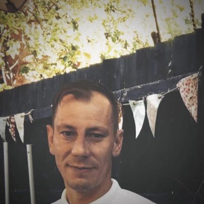 CarmanHowe1983's profile picture. 