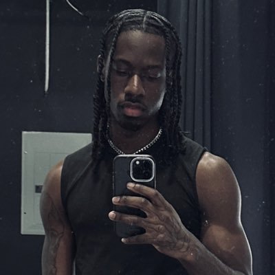 MAC WEST π Profile