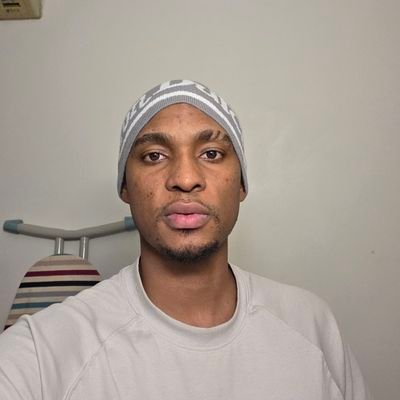L'arme la plus puissante entre les mains de l'oppresseur est l'esprit de l'opprimé.
- Steve Biko