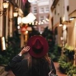 Lula2436's profile picture. Gods determine what you're going to be。