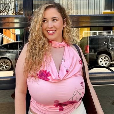Diagnosed with stage 1B cervical cancer in Aug 2018. Had a hysterectomy in Oct. Cancer-free since Mar 2019. Grateful every day to be a survivor.
