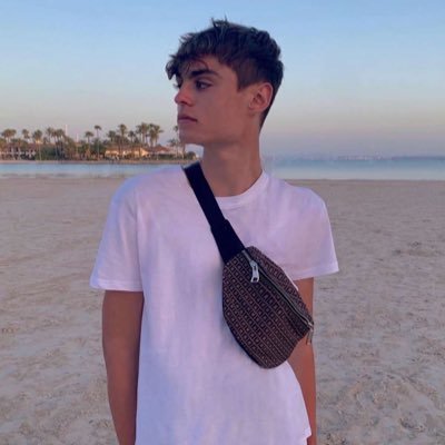 @J_johnxxx Profile
