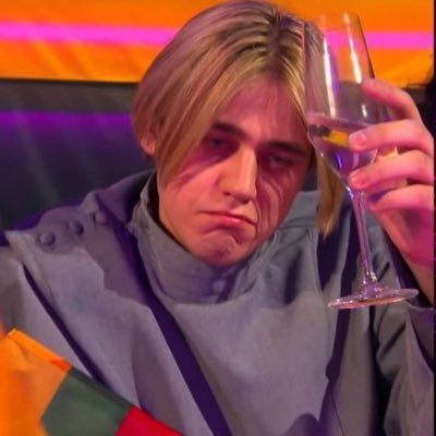 jasdenys4's profile picture. a gay guy with literally no personality | he/him | ukr/eng/deu | 日本語勉強中