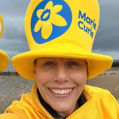 Fundraiser @MarieCurieUk Norfolk & Suffolk & keen photographer. Follow my photography page: https://t.co/jbAc6TBkMG views=mine. 💛📸🏂.
