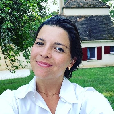 Striving to inspire, connect & empower people to make better choices with ease, based on psychology. Tweets are my own & focus on #Impact | #Sustainability |