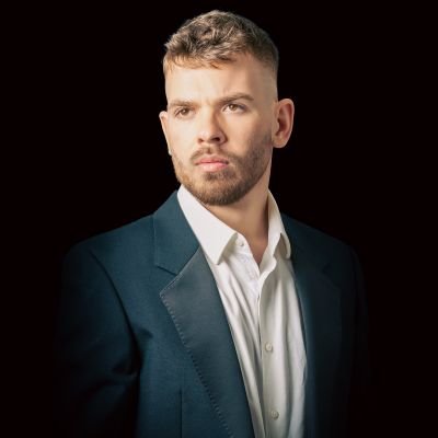 LukeWSchmidt's profile picture. Filmmaker. Journalist. MSc CompSci. Only posting things I've shot.