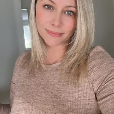 MissLara459907's profile picture. Mom who like Netflix and NFL
I live south Boston❤️