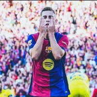 ??? (@personamegrata) 's Twitter Profile Photo