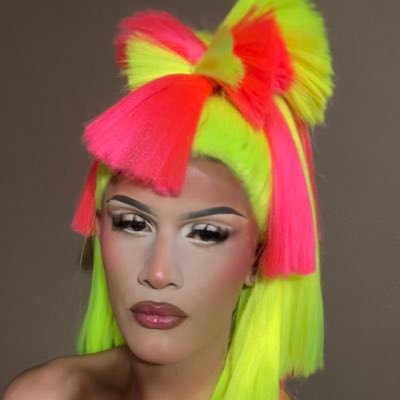 FIJIKWEEN's profile picture. 