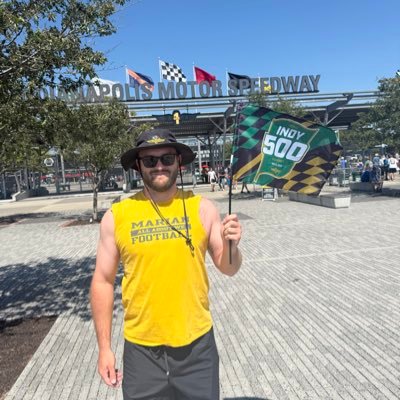 joshua_majors13's profile picture. GO KNiGHTS🏈🇺🇸 #LEO