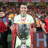 Muslera 🍍 (@galaa195) 's Twitter Profile Photo