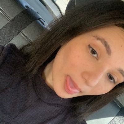 mareeanatuita's profile picture. mas é assim né vamos orar um dia vai todo mundo morrer que pena