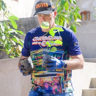 Director de Participación Ciudadana y Comunitaria del Departamento de Bolívar. #GobernaciónDeBolivar 📧 abetancour@bolivar.gov.co