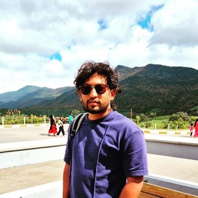 zzarji's profile picture. Mech Eng...
as well as Gamer
Official Account 💯