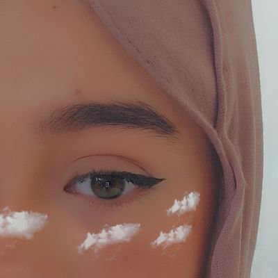 👩‍🏫🖤
☽︎الفاتحة على روح خالتو☾︎