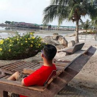 ArifnurCrt41123's profile picture. 