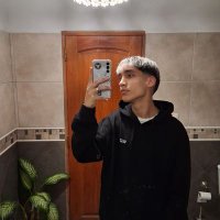 San (@sant1no_barrios) 's Twitter Profile