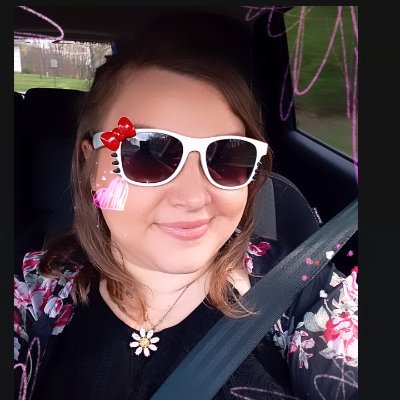 surrasurra87's profile picture. Back when we were kids, swore we would never die.