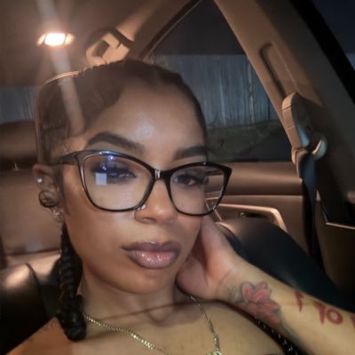 nana1hunnid's profile picture. 