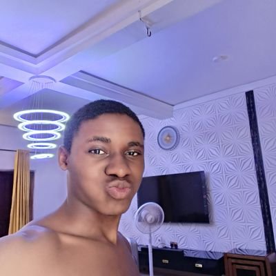 gorgeoliver31's profile picture. 🌴I'm free minded, integrity is my type 🤗🥰