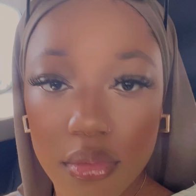 stunnashann's profile picture. Alhamdulilah. angel reese Stan account.