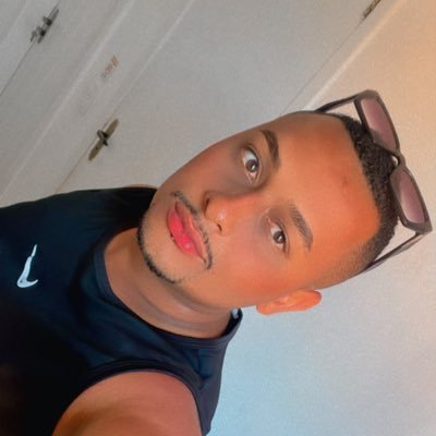Muita fé naquele lá de cima. 22 anos ,♑ Ibirite/MG 🏠