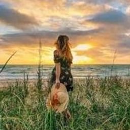 Vwaulus0332995's profile picture. Gods determine what you're going to be。