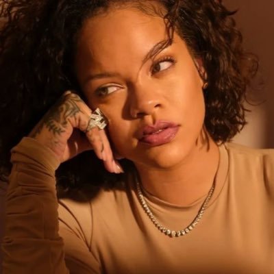 fenty beauty fan; fenty skin fan; savagexfenty fan; fenty hair fan; fenty music? complicated