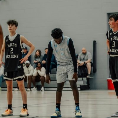 G35224138Jr's profile picture. Combo Guard 5’11 /CO 2028 GPA 3.5 HS: Thurston high school AAU Michigan Tar Heels Elite / isaiahgray223@gmail.com