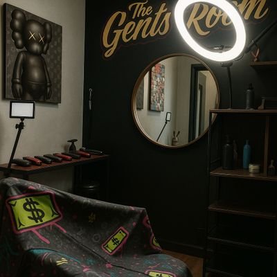 Licensed professional barber..
Located at The Gents Room. Miami Lakes,Florida
For appointments Call 305-924-4714