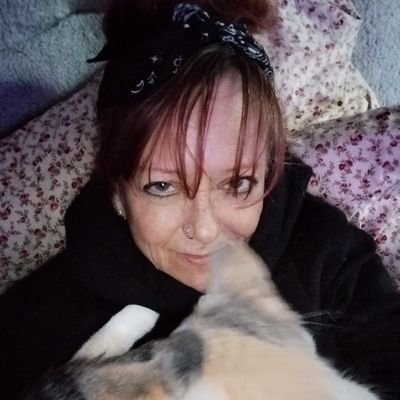 God's Warrior🙏
USAF Veteran🇺🇸
Truth Seeker🧐
NCSWIC🎺
WWG1WGA 🙏❤️🇺🇸🌏🐸
(second account after having first deleted)