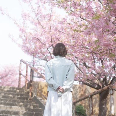 ブログや販売の副業は過去に失敗/専業主婦でアフィリエイトしながら生活の足しに/子供にもご褒美買ってあげれるようになった/月5万稼げたら年で60万←これかなり嬉しい☺️/子供が小さなうちはスマホでできるアフィリエイトがすごくいい😊