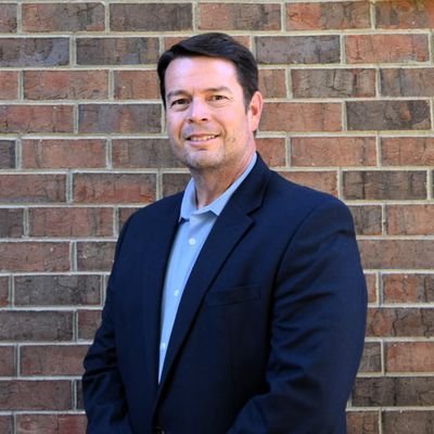 Real Estate Agent in Tennessee, Mississippi & Alabama w/ eXp Realty.
Waking you up weekday mornings 6-9a @Newstalk989