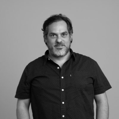 Sin libertad no hay industria. Sin industria no hay riqueza. Educar es sembrar libertad. Con libertad florece la economía - Manuel Belgrano.