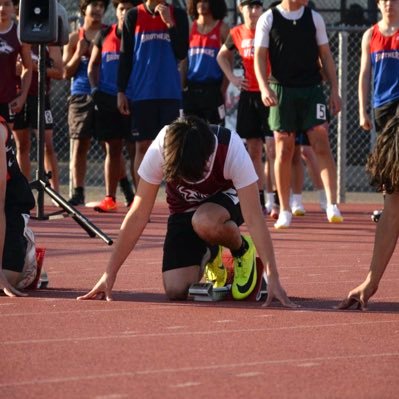 šTrack & Football Athlete | Class of 2028 | 100m: 11.82 | 200m: 23.98 | 400m: 56.42 | WR/CB š| Woodcreek HS GPA: 3.0 | š© - kainin2009@gmail.com