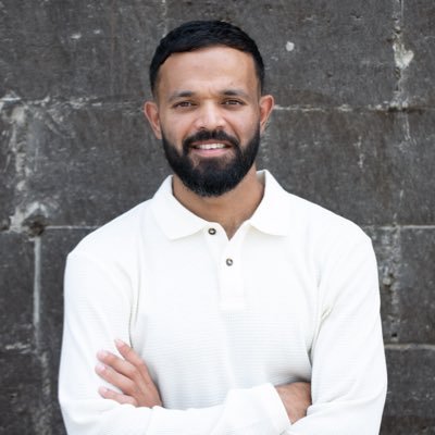 Author ✍️ Ex Professional Cricketer 🏏 Ambassador @mqmentalhealth IT’S NOT BANTER IT’S RACISM 📕 @injcpod🎙️ enquires contact info@azeemrafiq30.com