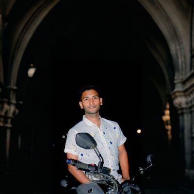 miraz85490's profile picture. Alone🥺