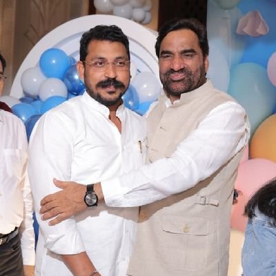 किसी के हक में तो, किसी के खिलाफ कह गए, हम तो आइना है, जो हकीकत देखी उस पर बेबाक हो कर कह गये!💪🇮🇳✍️