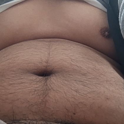 マイペースに太っていきたいと思っています。
時々お腹を投稿するかもです。
巨乳ファンタジーバーストもプレイ中だから、時々それ関連ポストもするかもです
気軽に返信とフォローをしてね。
DMも釣りとかじゃなけりゃ歓迎してるよ。