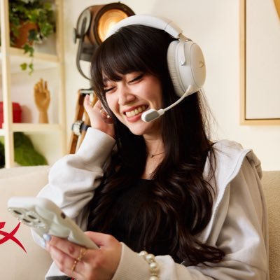 Streamer, Dancer, Host & Twitch Ambassador ❥ Partnered w/ @Invisalign @Elgato @HyperX @DTS || 💌: uminokaiju@gmail.com