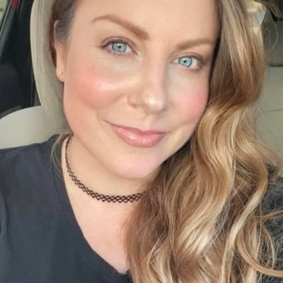 mconnerphoto's profile picture. Animal fanatic & photographer extraordinaire