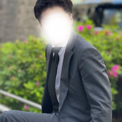 プロマッサージ師 / 揉みほぐし・足つぼ・タイ古式 / 身体のことはお任せください / 初心者にもおすすめ ※兼業のため深夜などシフト時間外はDMにてお待ちしております✉️