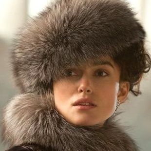 🇷🇺🇪🇸
Histriónica, sentimental, peliculera y con complejo de zarina.