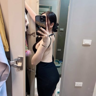 ForfilmPeerapat's profile picture. 