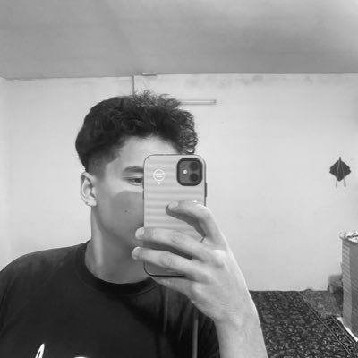 tlennyvei's profile picture. #کبری_رضایی