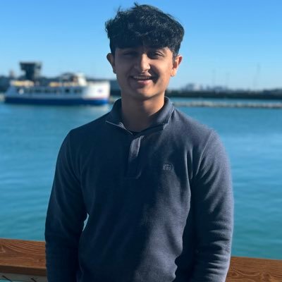 Aakashk332's profile picture. 20 | Building @EvalioAI | CS @ UIUC