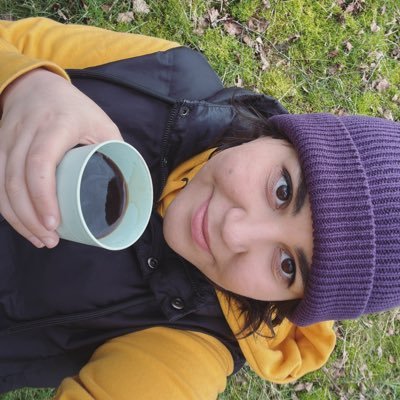 Hhhreil's profile picture. یه جورایی سعی میکنم یه چیزایی خلق کنم