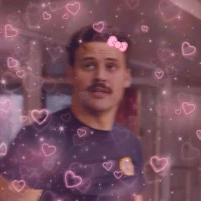 destiel&buddie truther, music lover(harry and louis my beloved), marvel stan since day one and certified procrastinator, pr&sm&marcom student