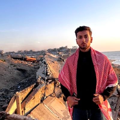 ●Almadhoun family's 🍉
●Have you ever experienced permanent displacement, hunger, and living in a
crappy tent?
Help my family👪
https://t.co/Cf4in2iIgt